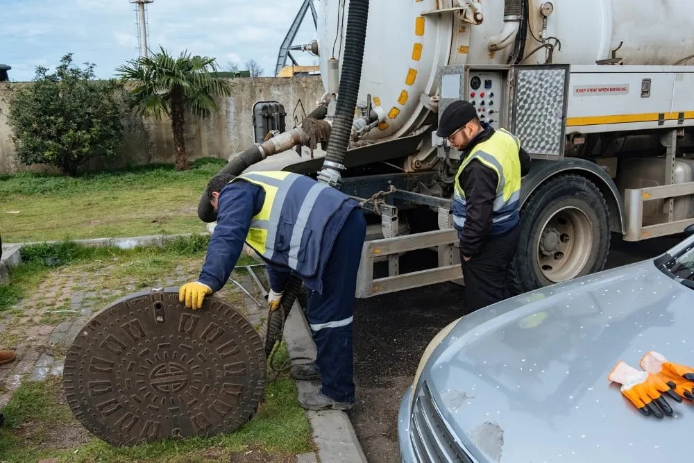 signs your septic tank needs pumping